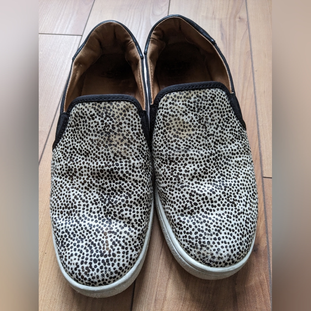 Ugg Cas Exotic Slip on Animal Print Neutral Trainers Women's Size 7.5